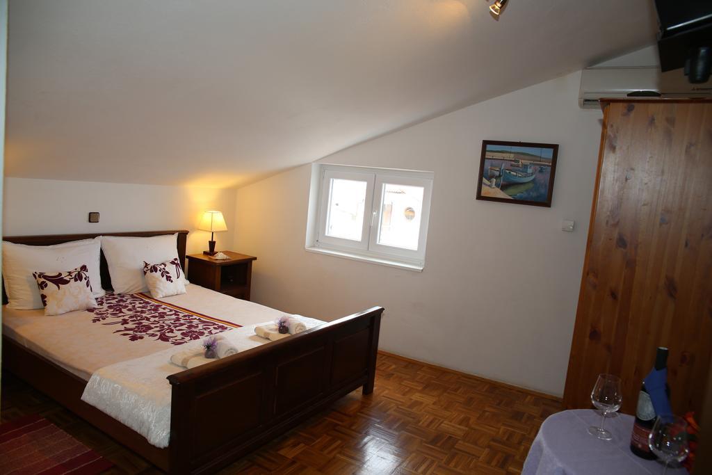 Pansion Adria Hotel Sveti Filip i Jakov Kültér fotó