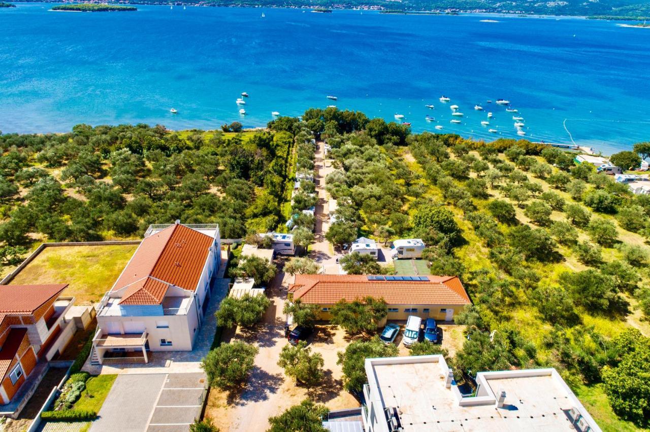 Pansion Adria Hotel Sveti Filip i Jakov Kültér fotó